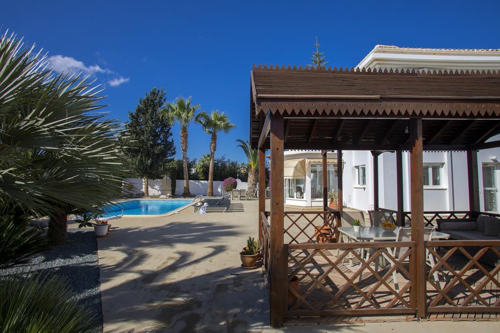 Villa Georgia Pernera 외부 사진