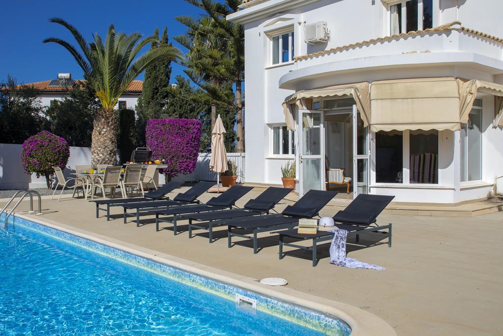 Villa Georgia Pernera 외부 사진